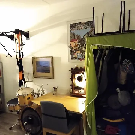 Cozy In Great Location Апартаменты Амстердам
